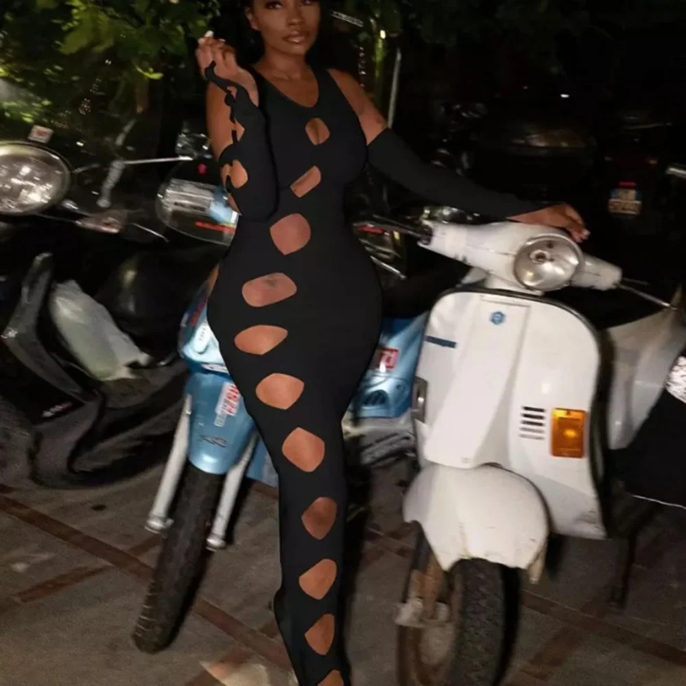 Dress - Picture 1 of 5